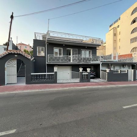 Villa Amir Fuengirola Bagian luar foto