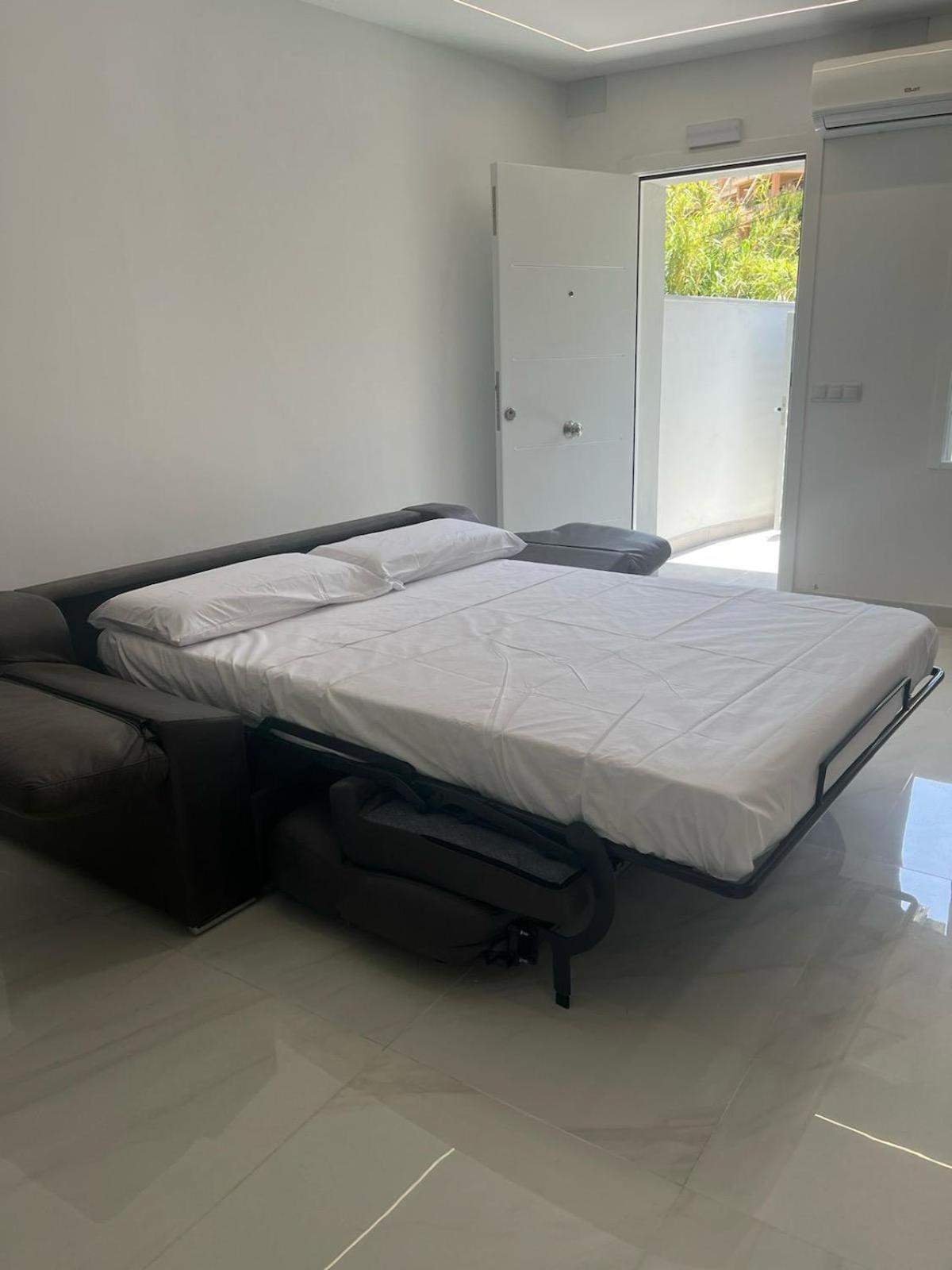 Villa Amir Fuengirola Bagian luar foto