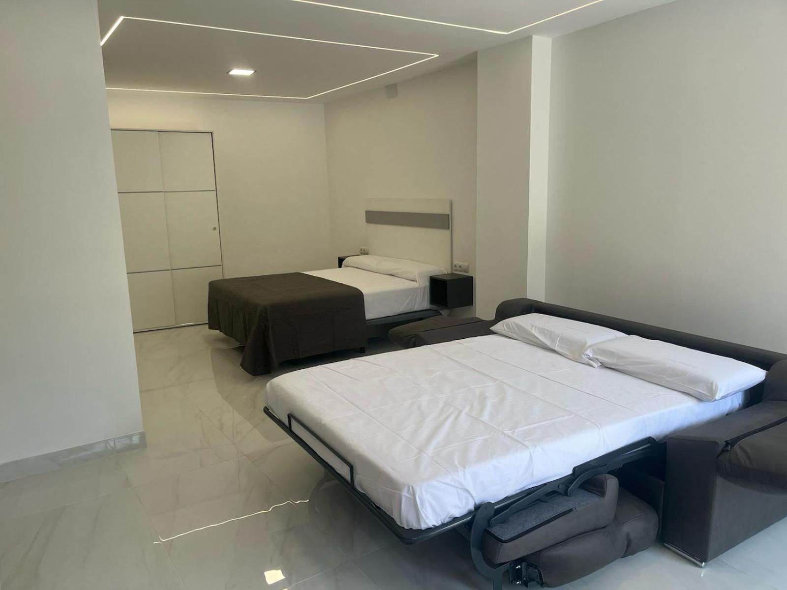 Villa Amir Fuengirola Bagian luar foto