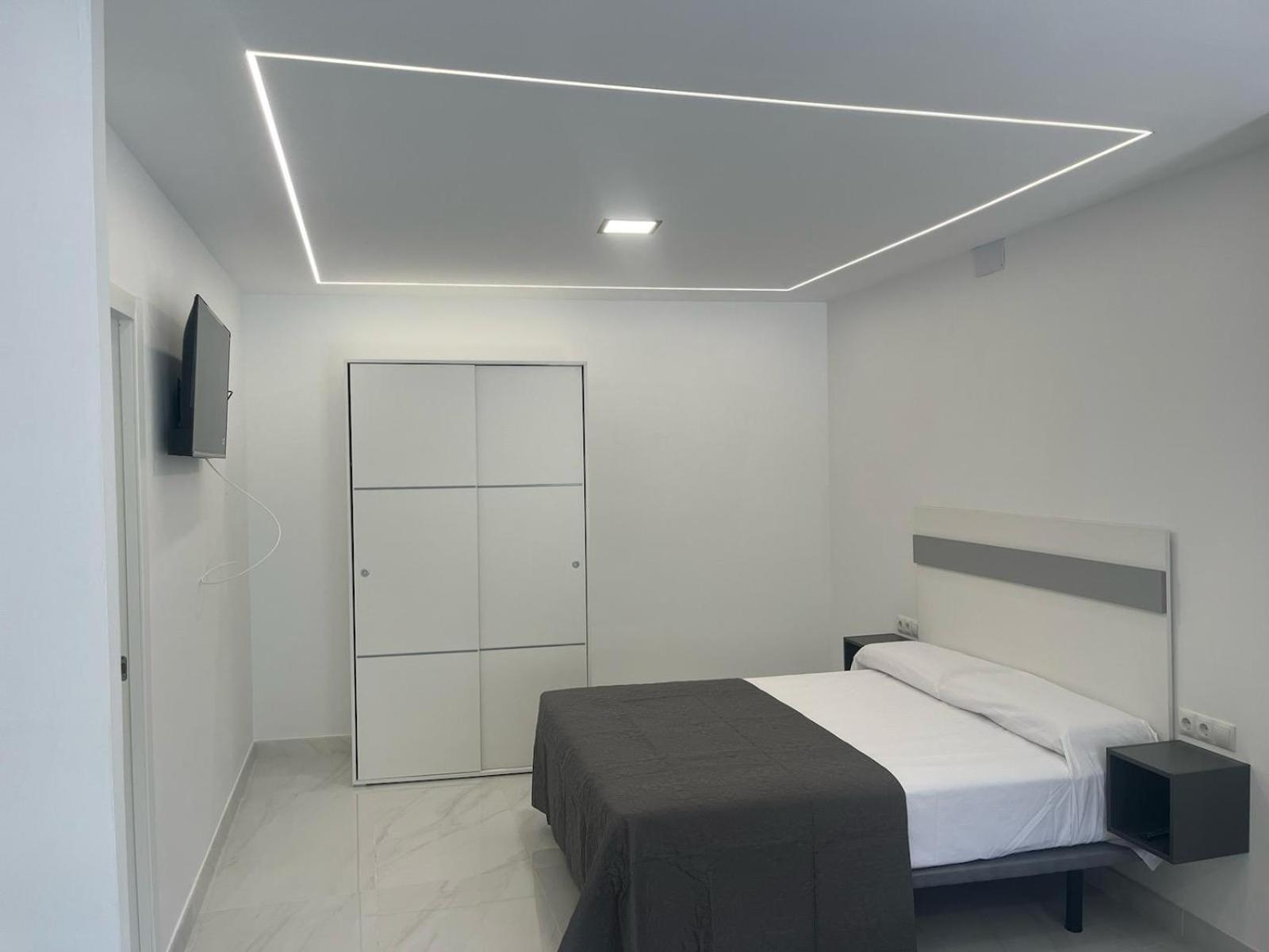 Villa Amir Fuengirola Bagian luar foto