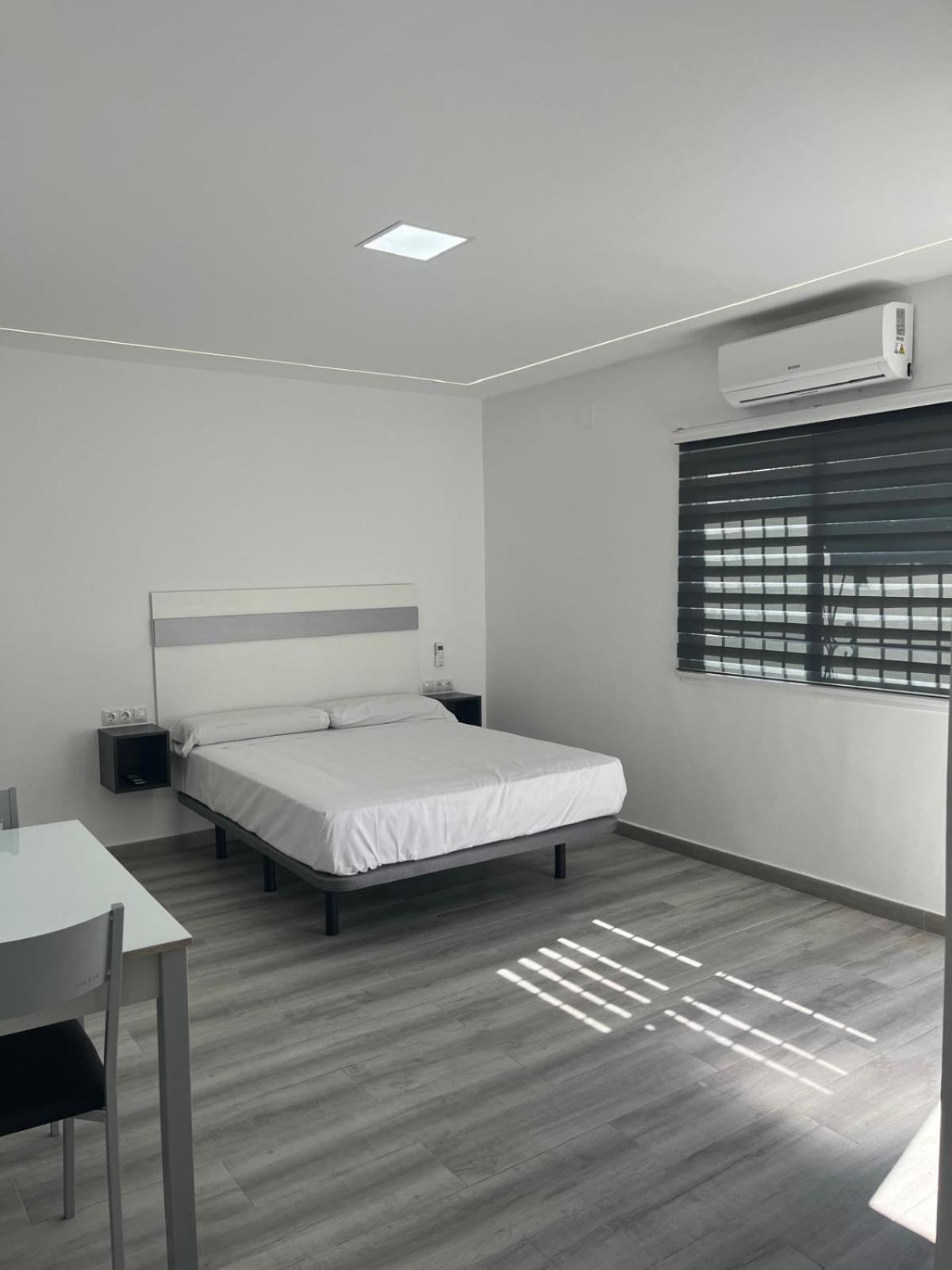Villa Amir Fuengirola Bagian luar foto